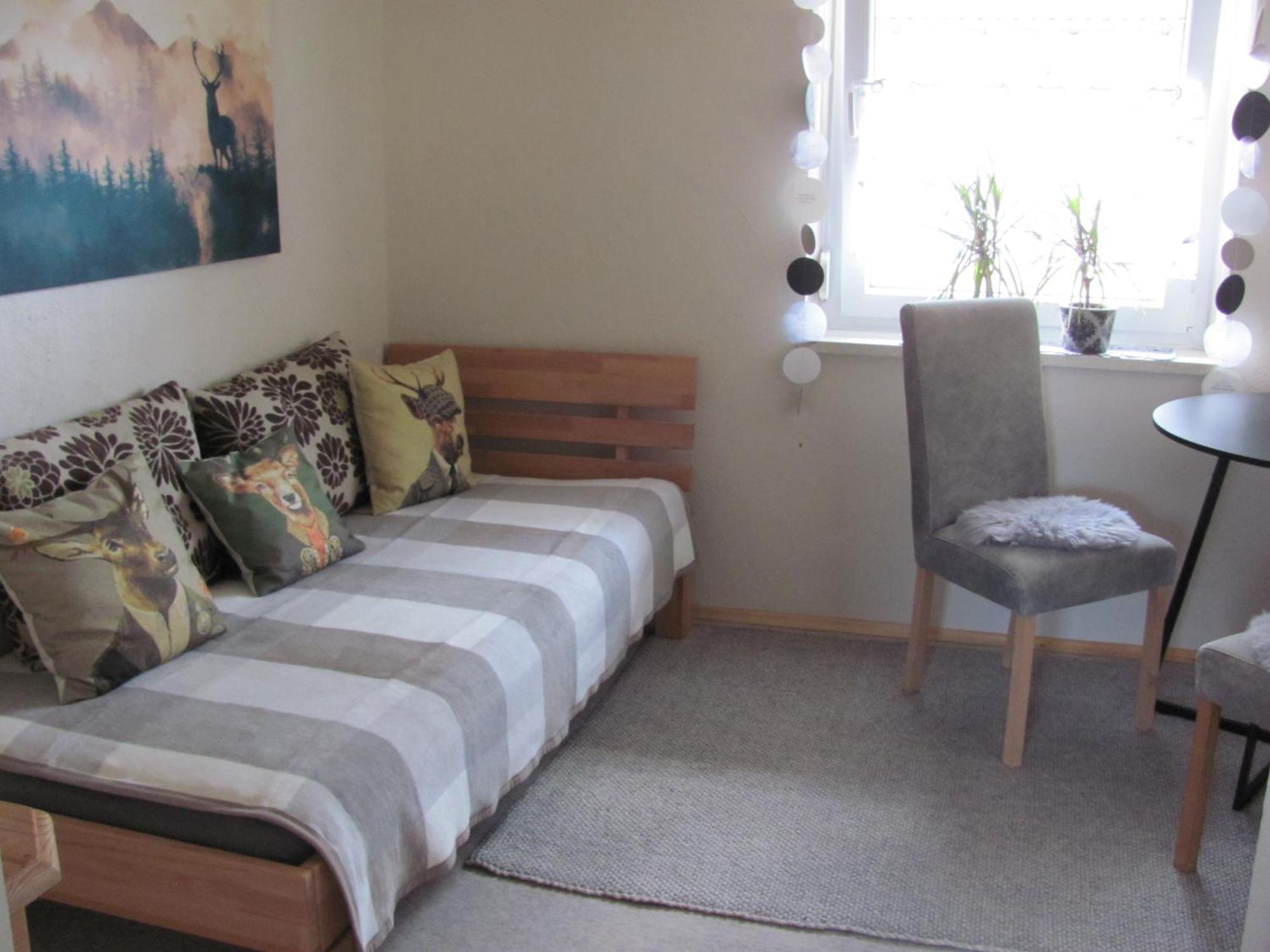 #2 Ruhiges Gemuetliches Ferienzimmer Mit 2 Einzelbetten Gemeinschaftsbad W-Lan Airport Nah Late Night Check In Haus Nr 9,5 Trunkelsberg Екстериор снимка